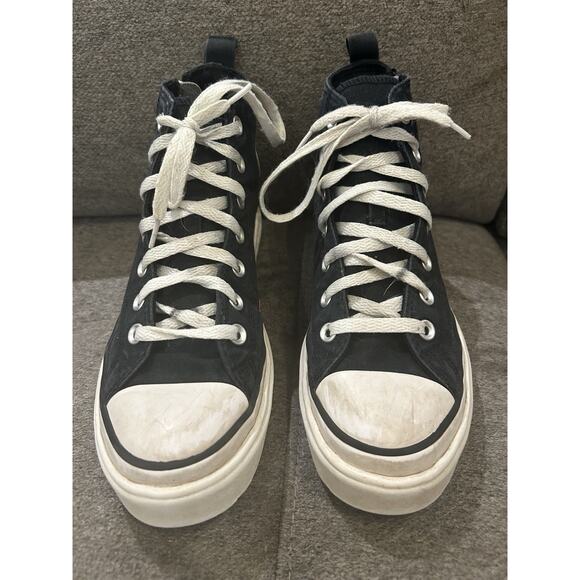 Converse Chuck Taylor All Star Lugged Sneakers Kids size 5.5 - Picture 1 of 6